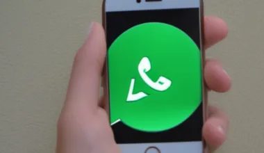 Jak odzyskać Whatsapp na telefonie