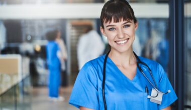 Jak wybrać idealne buty dla pielęgniarek i obuwie dla farmaceutów